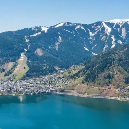 Areit-base ' Zell Am ' Zwischen Berg & زيل أم سي