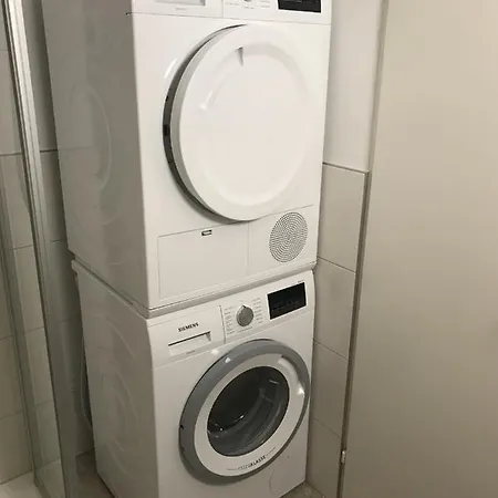 Schoenes Ferienappartment In Zell Am See: Zentral Gelegen Und Naehe Der Areitbahn Und Dem Zeller Zell am See